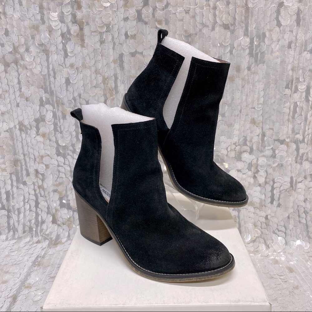 Steve Madden “Scout”